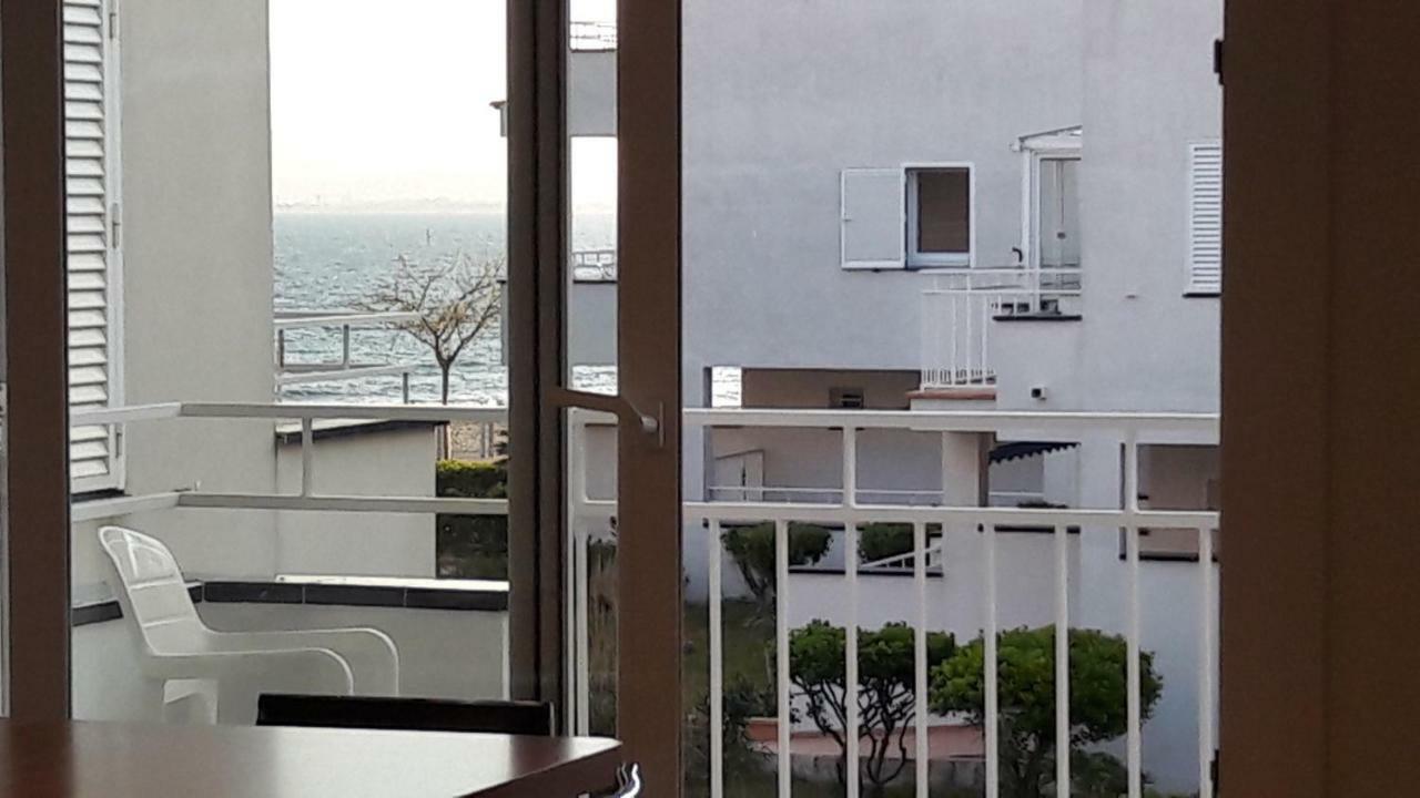 Апартаменты Residencia Platja De Росас Экстерьер фото